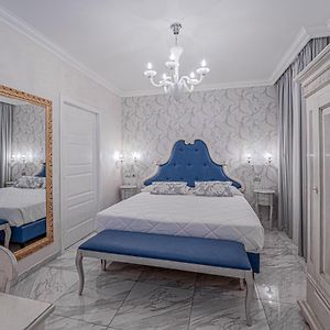Economy Double Room No Window